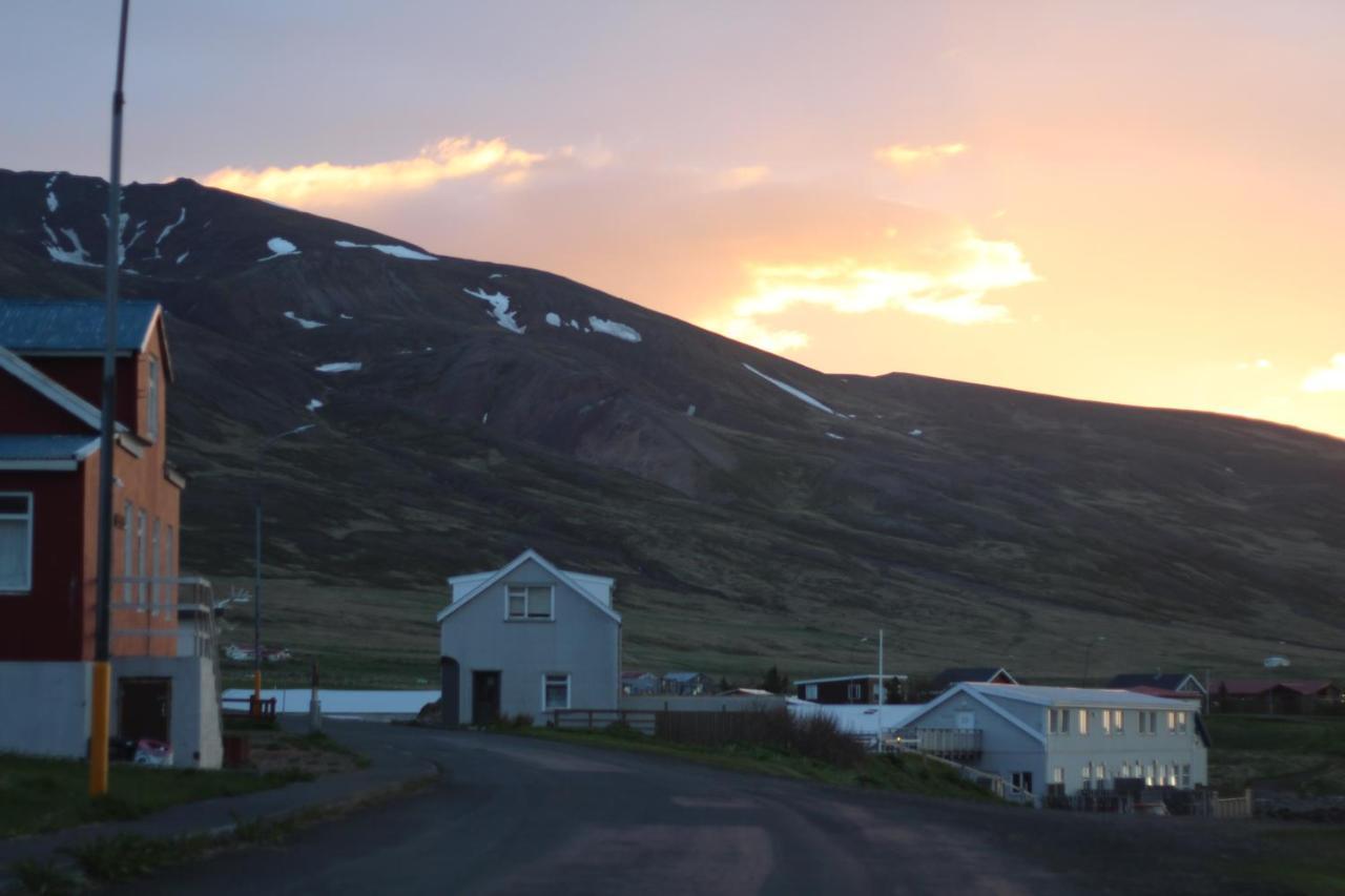 Blabjorg Resort Borgarfjordur Eystri Exterior photo